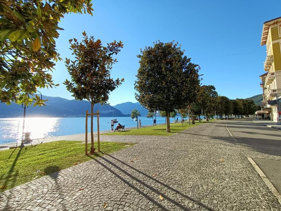 Residenza Silvana Apt A Cielo On The Ground Floor With Parking Βερμπάνια Εξωτερικό φωτογραφία