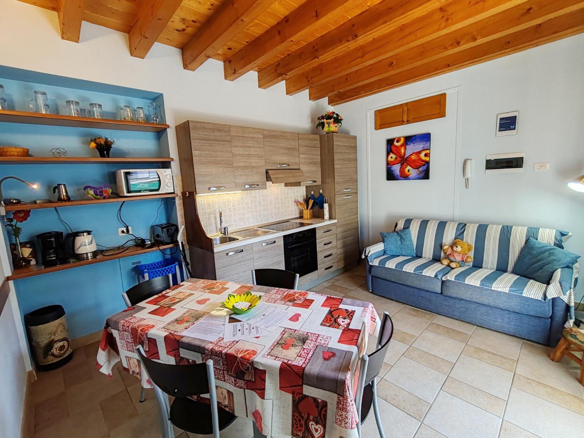 Residenza Silvana Apt A Cielo On The Ground Floor With Parking Βερμπάνια Εξωτερικό φωτογραφία