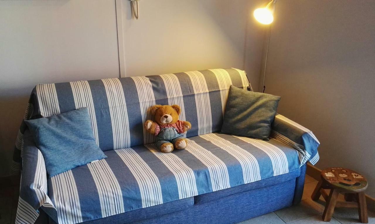 Residenza Silvana Apt A Cielo On The Ground Floor With Parking Βερμπάνια Εξωτερικό φωτογραφία