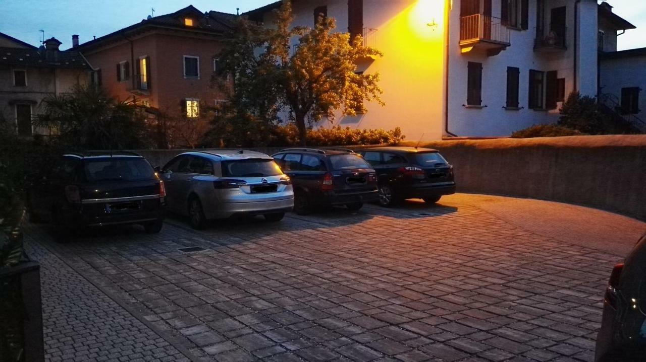 Residenza Silvana Apt A Cielo On The Ground Floor With Parking Βερμπάνια Εξωτερικό φωτογραφία