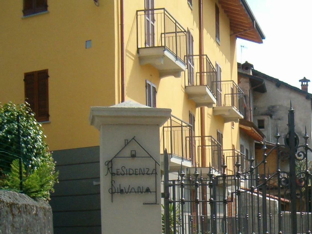 Residenza Silvana Apt A Cielo On The Ground Floor With Parking Βερμπάνια Εξωτερικό φωτογραφία